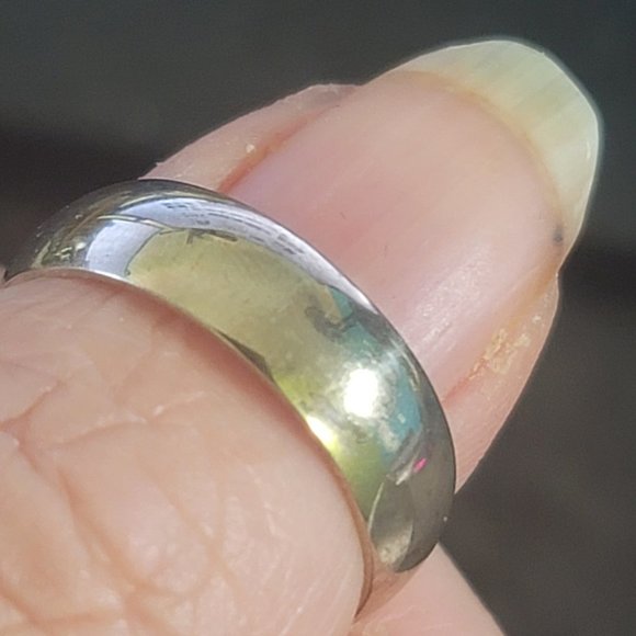 Sterling Silver Plain Band Ring Size 8 - Wedding Band, Engraveable - Picture 4 of 4